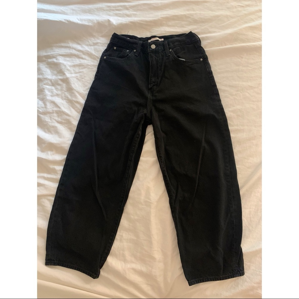 Levi's Balloon Leg Jean size 29
